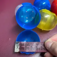 掀蓋款透明七彩扭蛋殼 (10個)：圖片 3