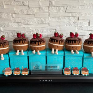 (英國直送) Jellycat x Harrods Amuseables Glacy Chocolate Cake 朱古力蛋糕 Harrods限定 微笑公仔